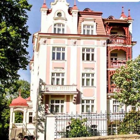 Apartman Vila Bayer Karlovy Vary Eksteriør bilde